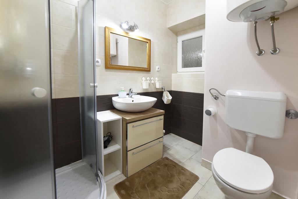 Elite Deluxe Studio Zagreb Exteriör bild